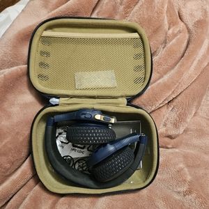 Used JBL "Yhe Rock"  Under Armour Over Ear Noise Cancelling Headphones